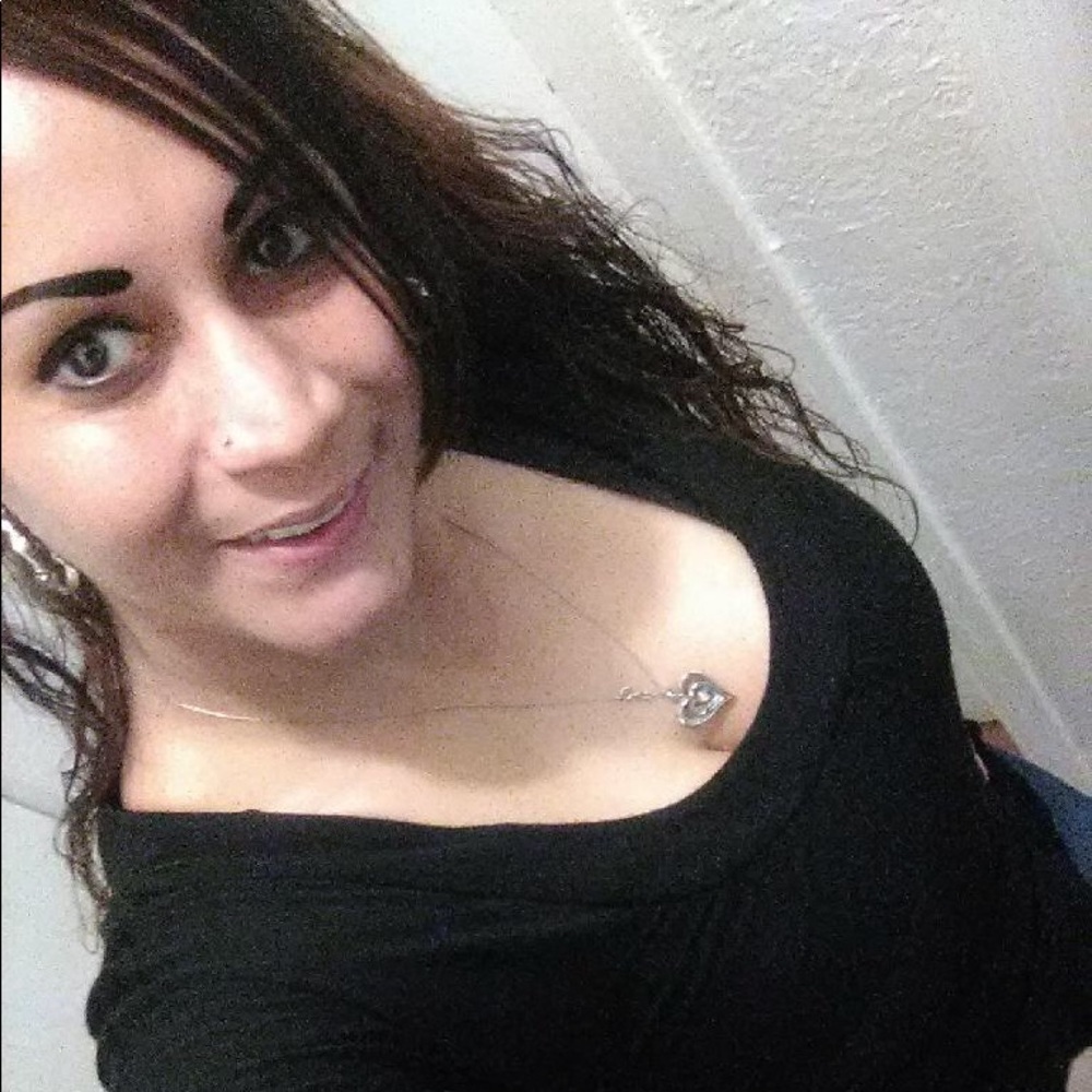 Meet your Posher, Jacqueline